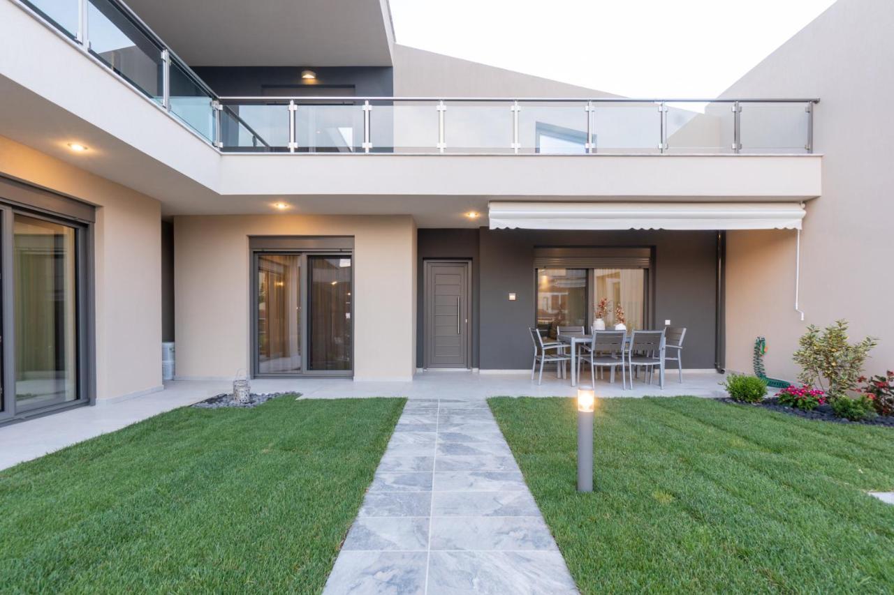3 Doors Villas Nea Iraklitsa Exteriér fotografie
