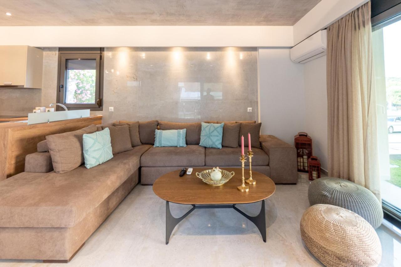 3 Doors Villas Nea Iraklitsa Exteriér fotografie
