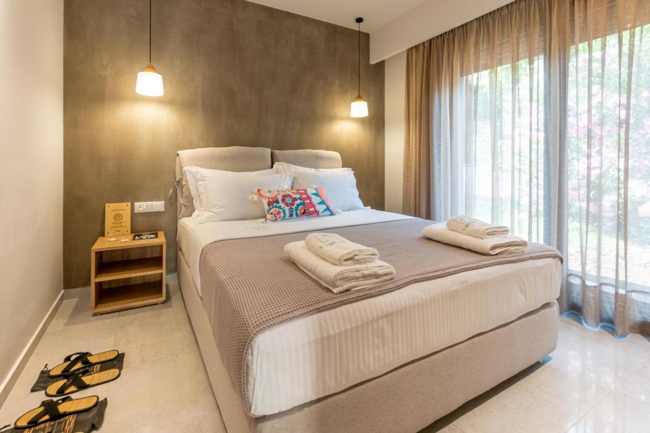 3 Doors Villas Nea Iraklitsa Exteriér fotografie