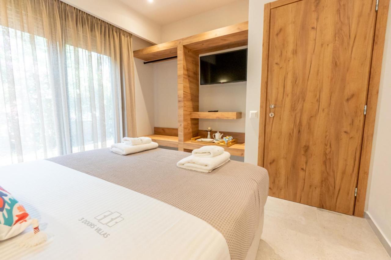 3 Doors Villas Nea Iraklitsa Exteriér fotografie